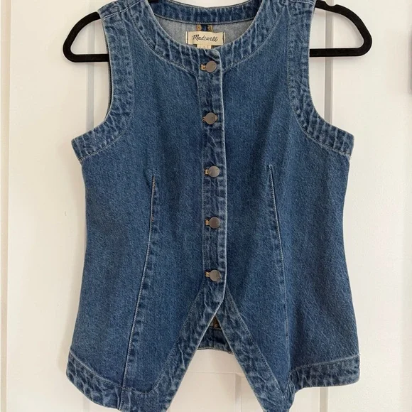 Madewell Sleeveless Denim Button-Front Vest Top - Blue - Picture 2 of 4